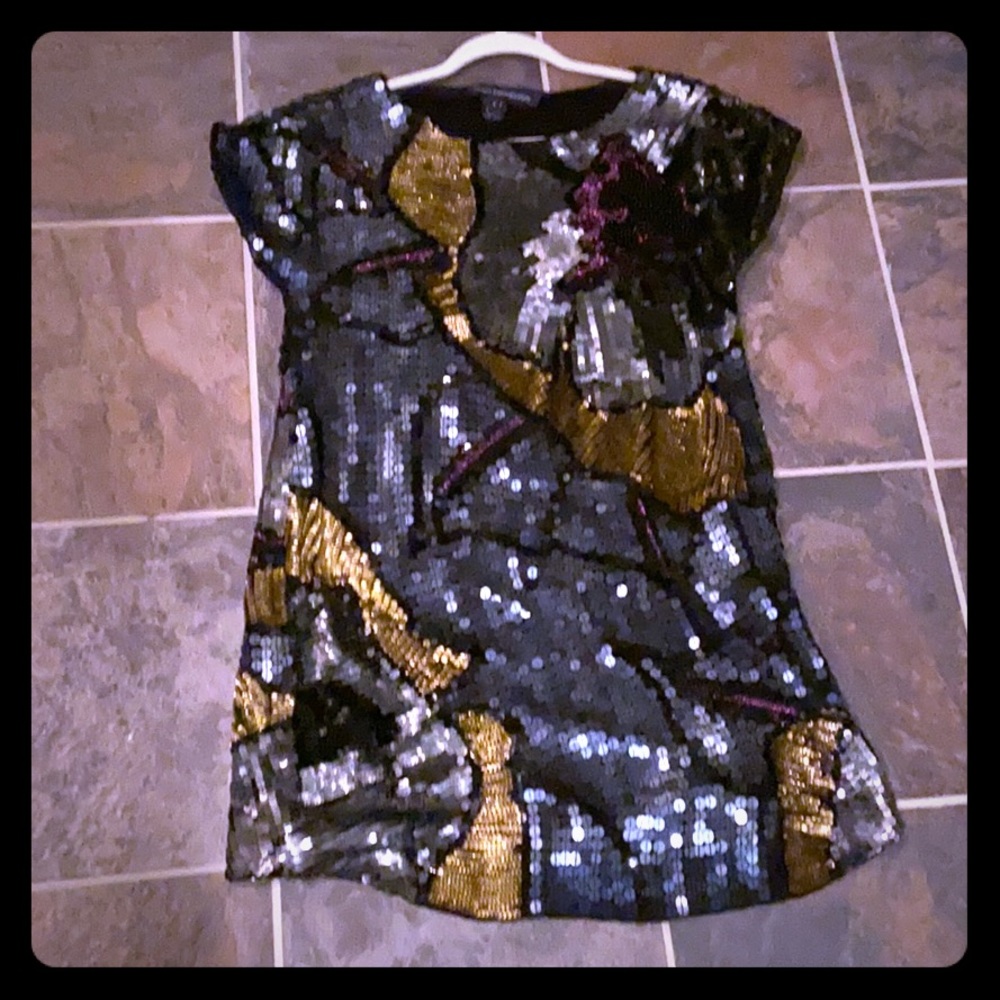 Sequined shift